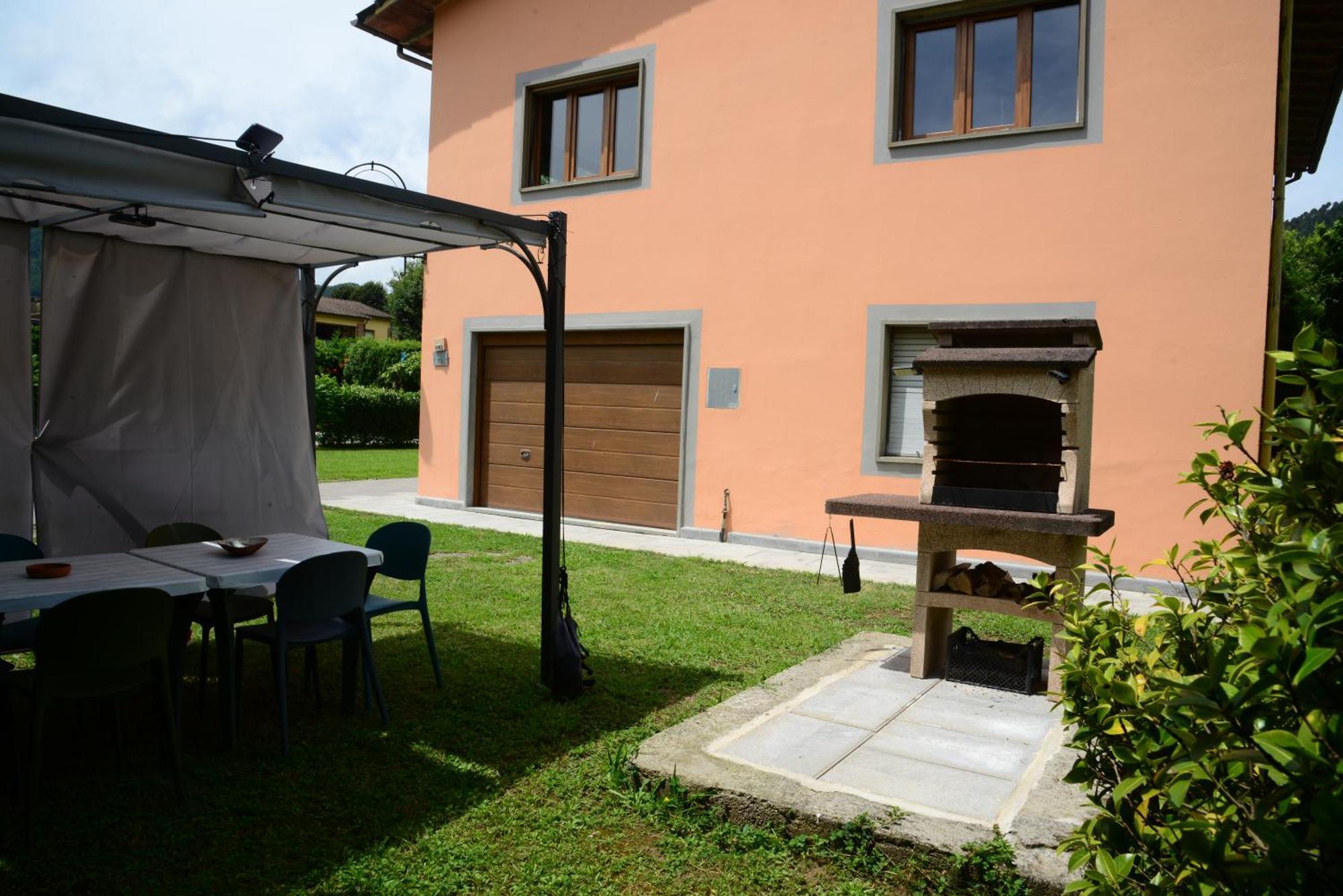 Casa Hydrangea Con Piscina E Giardino Villa Bagni di Lucca Luaran gambar