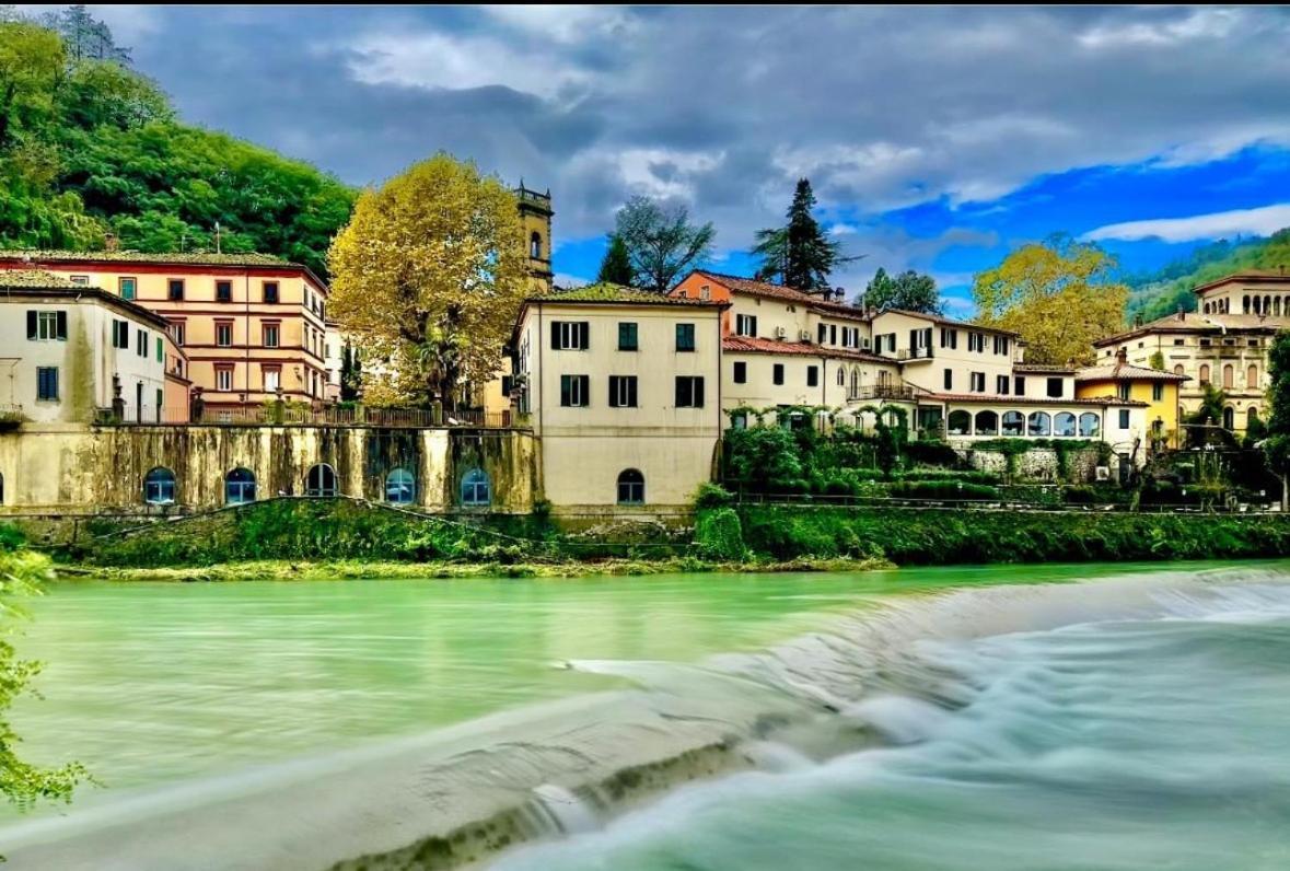 Casa Hydrangea Con Piscina E Giardino Villa Bagni di Lucca Luaran gambar